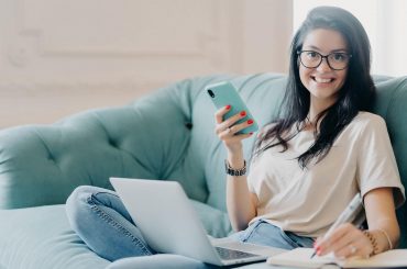 Work-from-home-jobs-UAE
