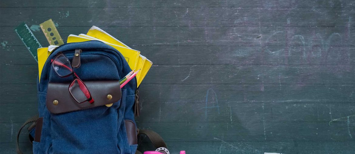 How-to-Choose-the-Right-Curriculum-for-Students (1)